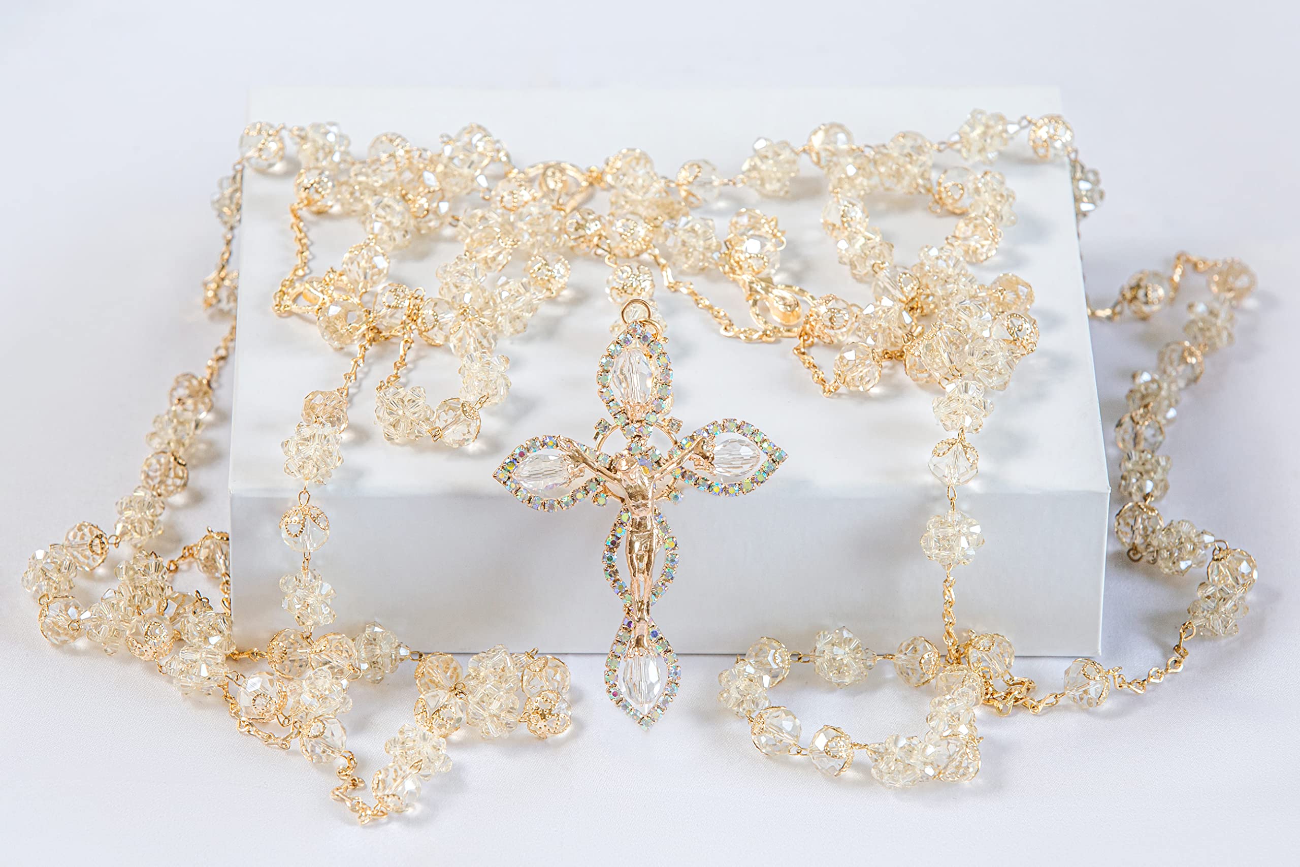 Gold Plated Deluxe Lazo para boda - Wedding lasso crystal with Jesus christ and virgen de guadalupe - Lazos de bodas de 